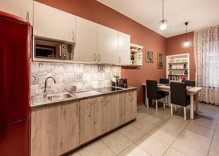 The Angels Old Town Daire Krakow