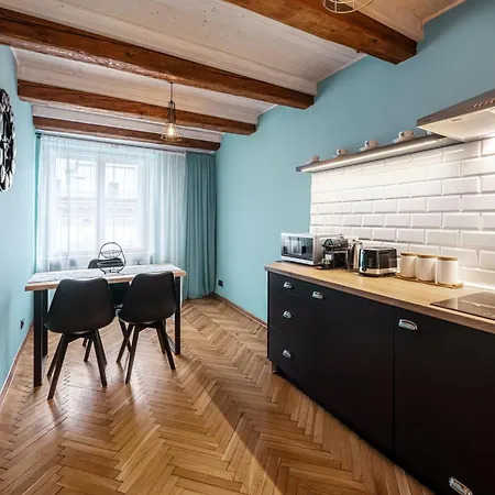 The Angels Old Town * Cracovia